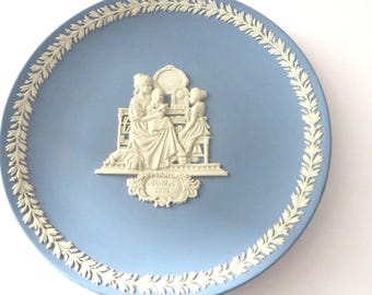 1994 Calendar Porcelain Decorative Plate || the Cottage Garden