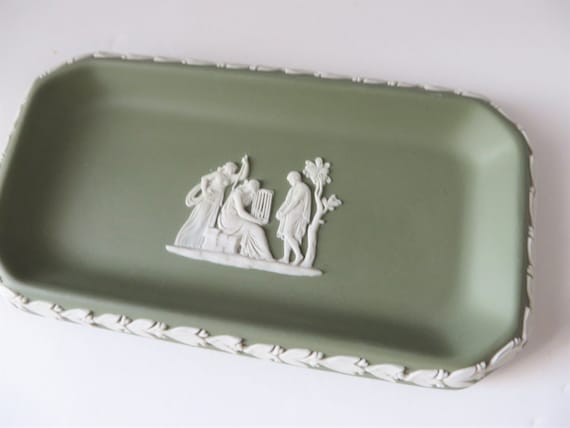Wedgwood Jasperware vintage 1980/'s sage green dish