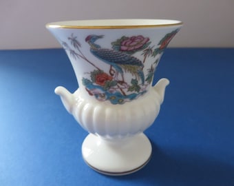 Wedgwood vintage 1970's Kutani Crane Urn vase, Small floral vase, Oriental vase, Gift for her, Flower vase,