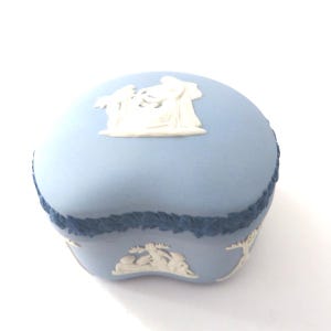 Wedgwood blue  tri colour Jasperware bean shaped Trinket Box