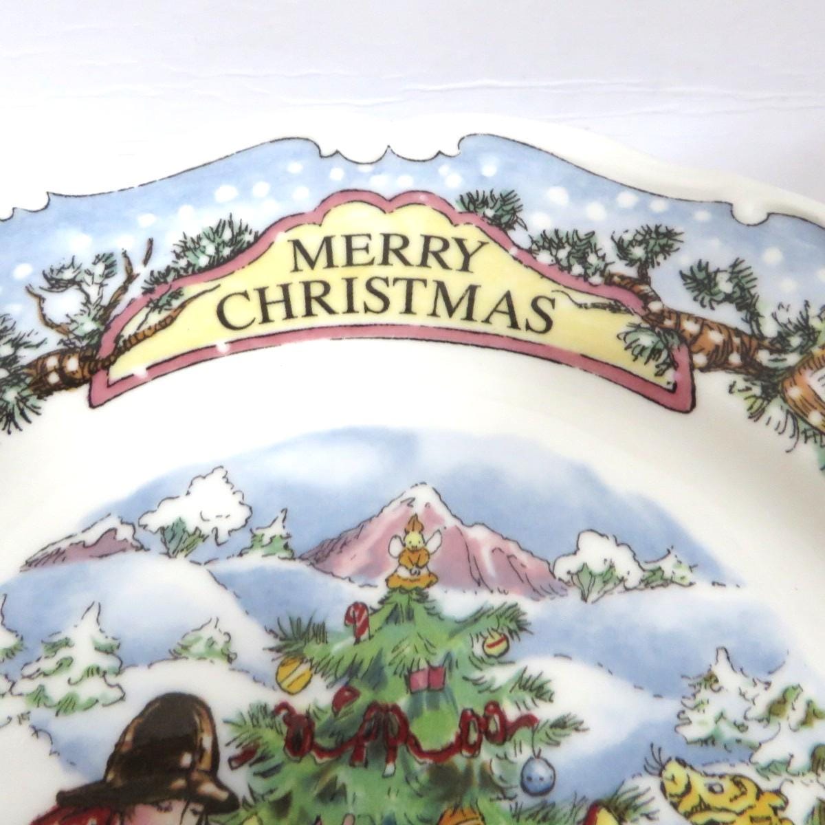 ★ ロイヤルダルトン くまのぷーさん 希少なクリスマスプレート付属 新品未使用★ ☆ ロイヤルダルトン くまのぷーさん 希少なクリスマスプレート