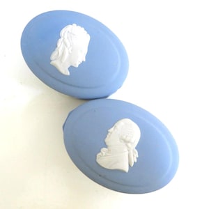 Wedgwood Blue Jasperware pair of Trinket Boxes: Josiah & Sarah Reliefs