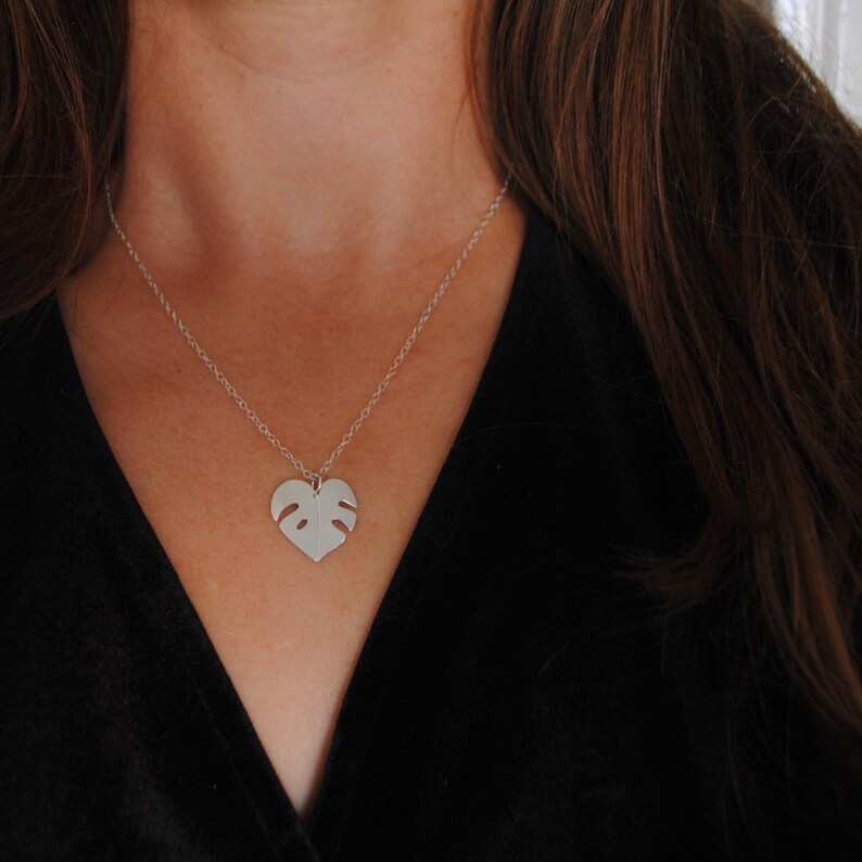 Little monstera leaf necklace, recycled silver image 5