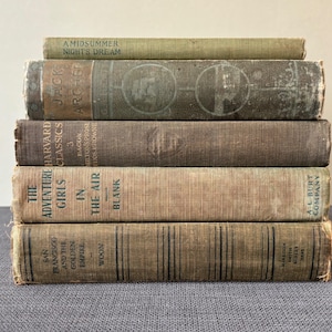 Pretty Green Set of Old Books. Vintage Books by the Foot for Home Decor.