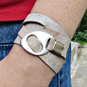 Men&#39;s Leather Wrap Bracelet Cuff: Adjustable Unisex Design