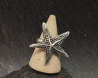 Pewter Starfish Ring: Adjustable Boho Beach Jewelry