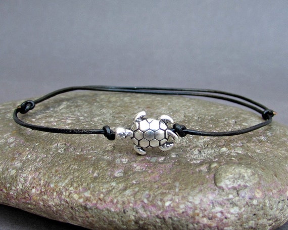 Sterling silver turtle charm bracelet.Mens or women gift.unisex bracelet