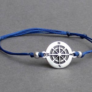 Men&#39;s Compass Bracelet: Silver Charm, Adjustable Cord