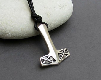 MENS NECKLACE PENDANT