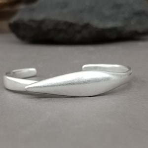 Minimalist Mens Bracelet Unisex Silver Bracelet Cuff