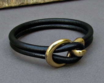 MENS LEATHER BRACELETS