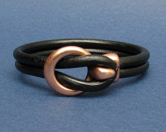 Pulsera de cuero negro para hombre: brazalete con nudo de cobre, personalizada