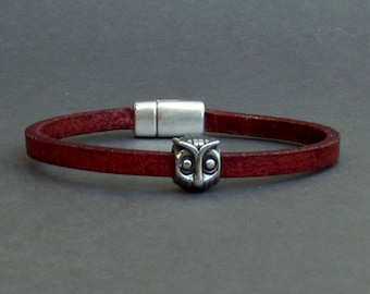 Bracciale da uomo in pelle con gufo: placcato argento, chiusura magnetica