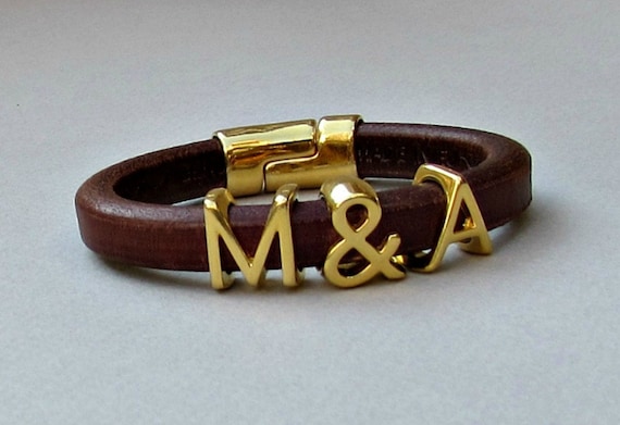 Personalized Leather Bangle Bracelet: Gold Initial Monogram  display picture 2