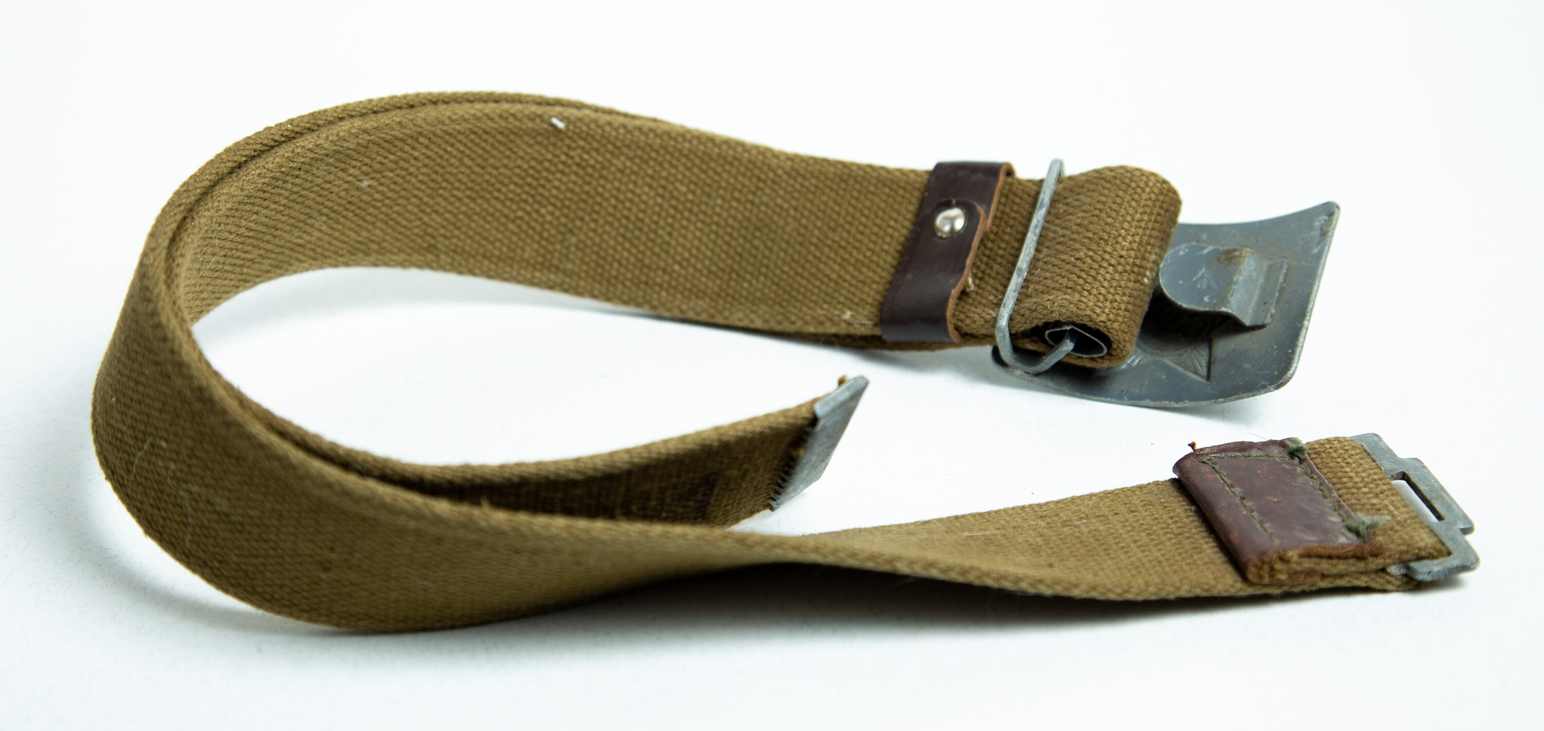 Ceinture militaire authentique de soldat d'uniforme de l Ceinture militaire authentique de soldat d'uniforme de l
