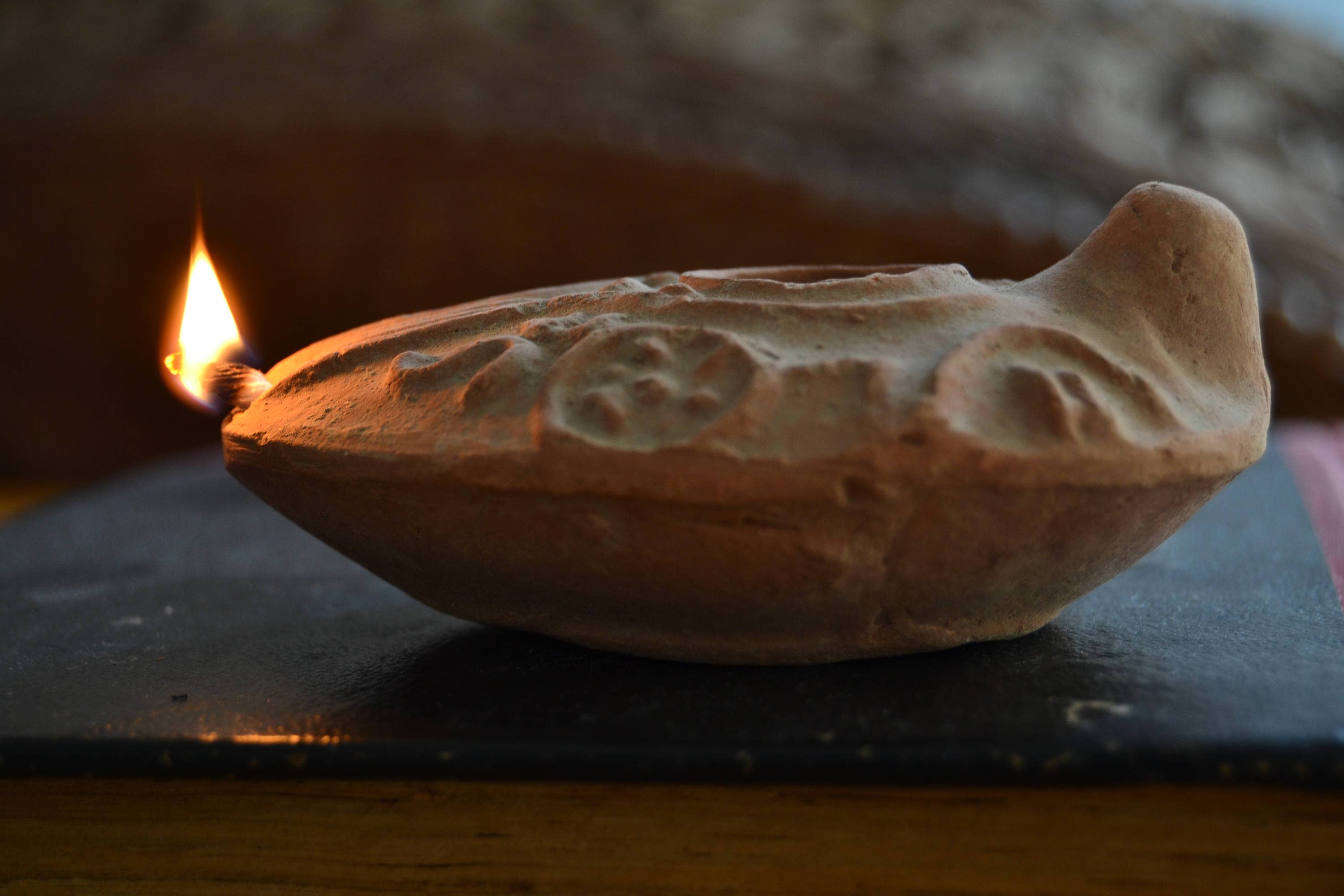 Old Pottery Oil Lamp Holy Land, Ancient Holy Oil Candle, Sustainable Eco  Candle, Eco Wicks, Sabbath Candle, Saturday Night Light Lamp, 