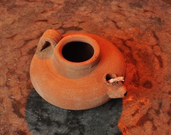 Lámpara de aceite de cerámica hecha a mano vintage, lámpara de aceite auténtica, tierra de Jesús, Jerusalén, velas votivas, lámpara antigua, iluminación vintage, lámpara rústica,