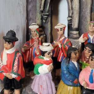 Vintage Latin American Retablo Diorama Religious Folk Art Sculpture image 5