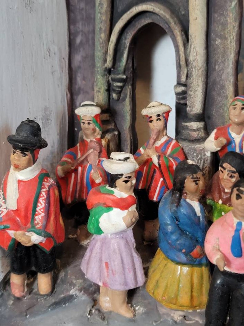 Vintage Latin American Retablo Diorama Religious Folk Art Sculpture image 5