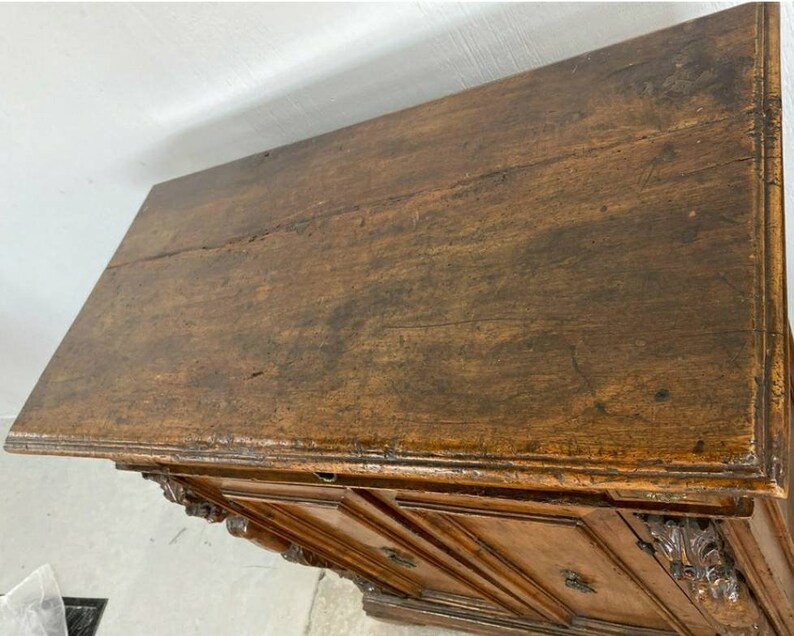 18th Century Italian Carved Walnut Two Door Cabinet Credenza Antique Sideboard Server image 7