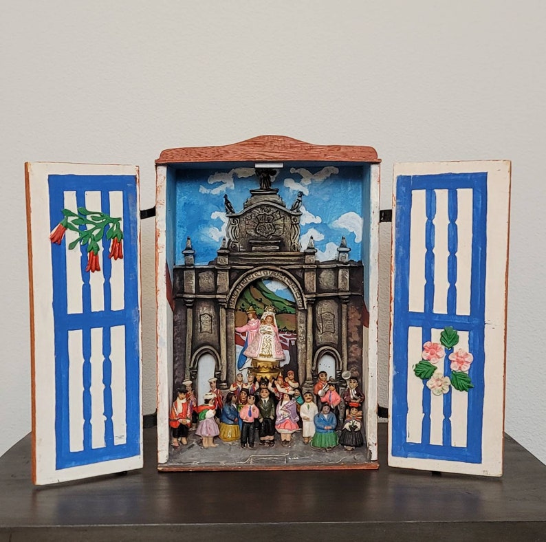 Vintage Latin American Retablo Diorama Religious Folk Art Sculpture image 2