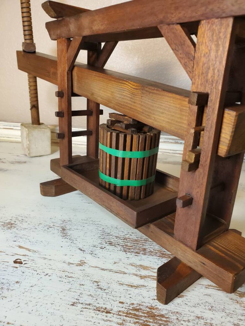 19th Century French Salesman Sample Miniature Wooden Grape / Wine Screw Press Model Antique Vineyard / Farm Industrial Winemaking Machine image 5