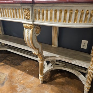 Large Vintage French Louis XVI Style Painted Parcel Gilt Console Table Sideboard Server image 6