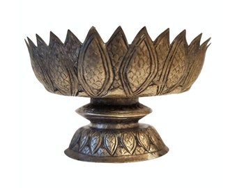 Rare 19th Century Thai Solid Silver Offering Cup Niello Bowl in Lotus Blossom Chalice Form