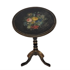 Small Victorian Aesthetic Movement Napoleon III Ebonized Parcel Gilt Tripod Pedestal Table