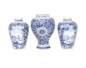 18th Century Dutch Chinoiserie Rocaille Delft Tin-glazed Pottery Garniture Set of 3 Small Vessels - Antique Blue & White Ceramic Jar Vase