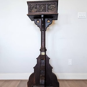 Large Antique Gothic Revival Carved Oak Religious Church Altar Synagogue Lectern Book Stand Podium image 5