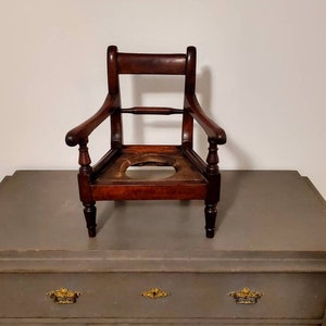 18th/19th Century Georgian Period Country English Mahogany Child Elbow Potty Chair Decorative Furniture image 10