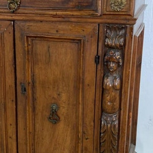 18th Century Italian Carved Walnut Two Door Cabinet Credenza Antique Sideboard Server image 5
