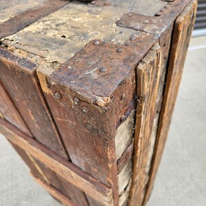 18th Century French Parisian La Forest Wood & Hide Dome-Top Travel Horse Carriage Trunk Antique Storage Blanket Chest image 10
