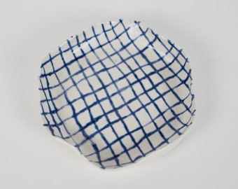 Blue and White Porcelain Handmade Tray, Jewelry Dish, Porcelain Tray with Blue Grid, Blue and White Coffee Table Decor