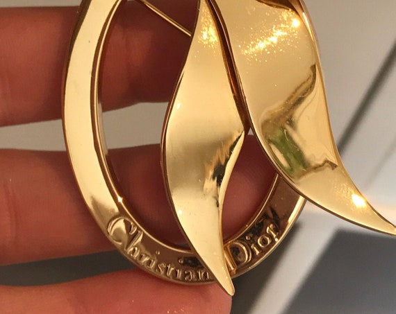 Authentic vintage iconic signed Christian Dior logo ribbon frame gold plated brooch pin
