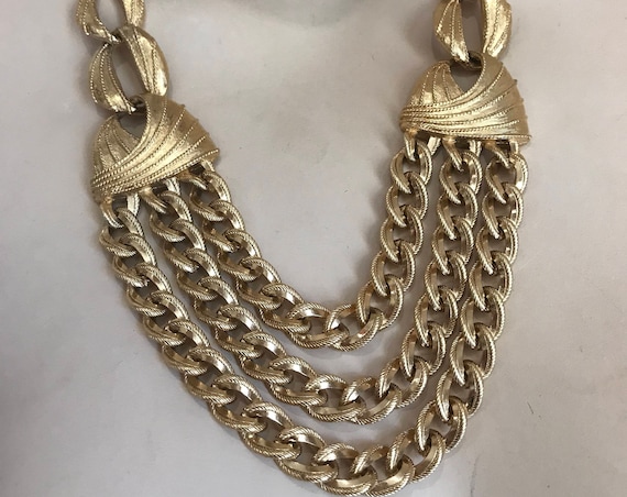 Stunning gold tone Signed Statement Piece Necklace by Napier