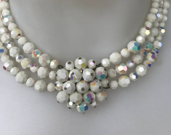 Vintage 1960s white carnival glass three stranded beaded choker necklace