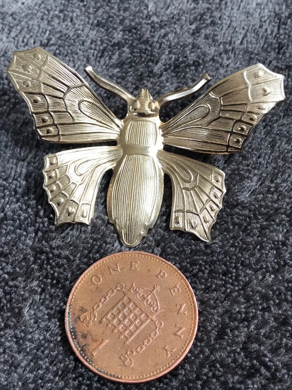 Vintage 1960s gold toned butterfly brooch pin
