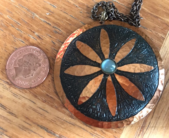 Vintage Moda hand made in Malta modernist copper necklace flower design