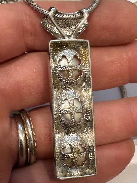 Contemporary solid silver and 3 coloured cultured… - image 5