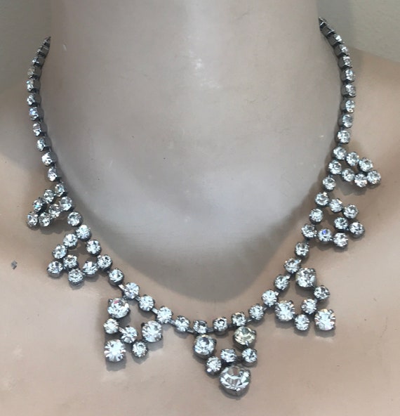 Stunning super sparkly 1950s diamanté clear silver rhinestone necklace vintage Christmas bling