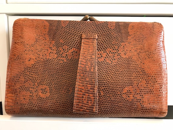 Vintage 1930-40s dark tan snakes skin clutch bag