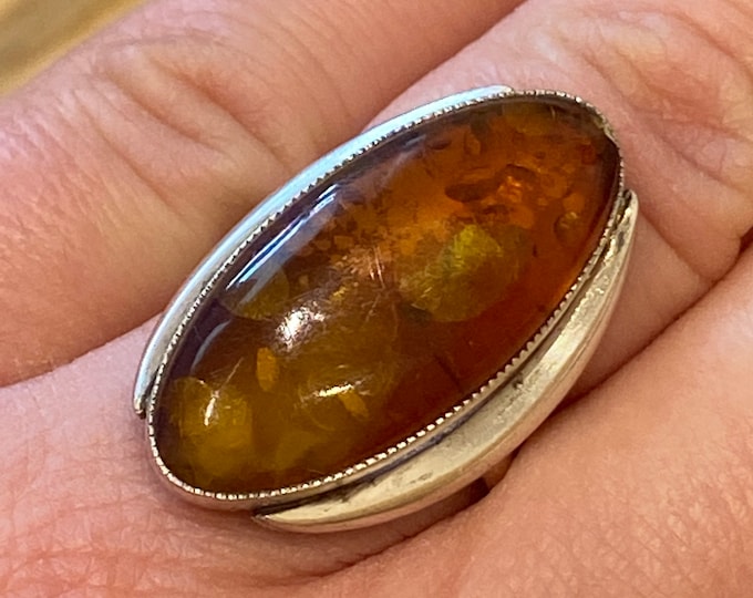 Vintage modernist style large Baltic Amber boho statement ring hallmarked MET Poland  silver plated ring Sz N1/2