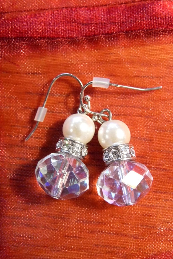 A beautiful pair of vintage crystal and faux pearl droplet earrings Art Deco style