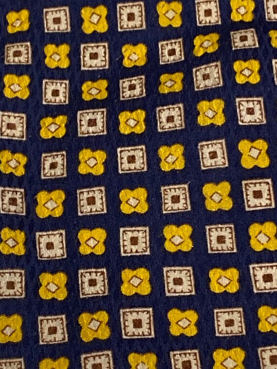 Authentic designer vintage Valentino cravatte  pattern blue yellow flower silk mens tie