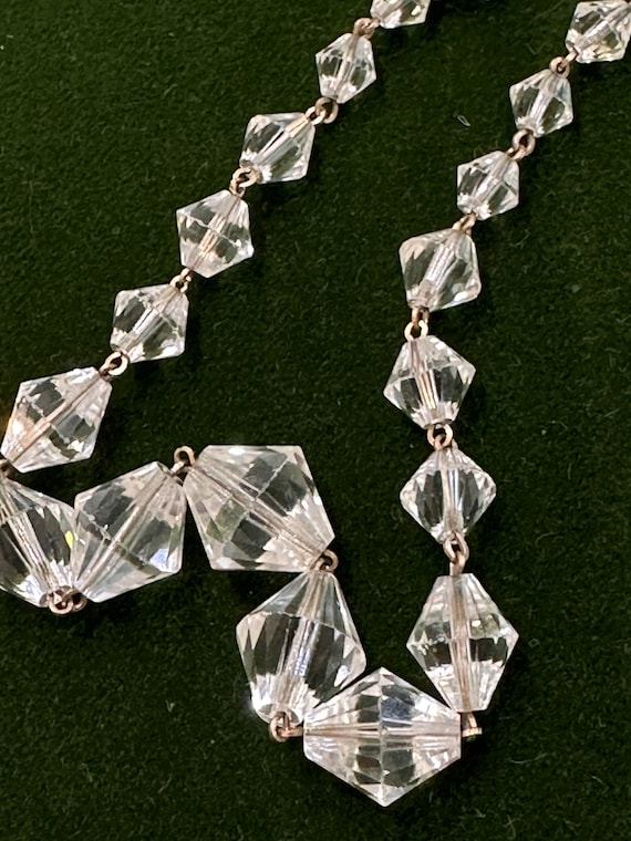 Collier Art Déco en cristal de roche - En vente sur France