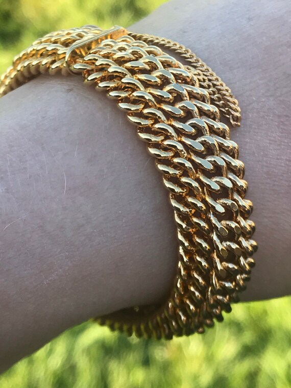 chunky vintage gold toned thick chain bracelet