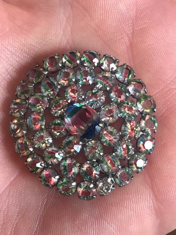 Art Deco Rainbow iris opened backed crystal brooch
