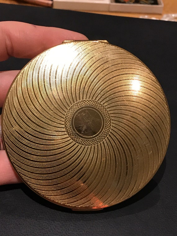 Vintage 1960s Stratton mirrored powder compact